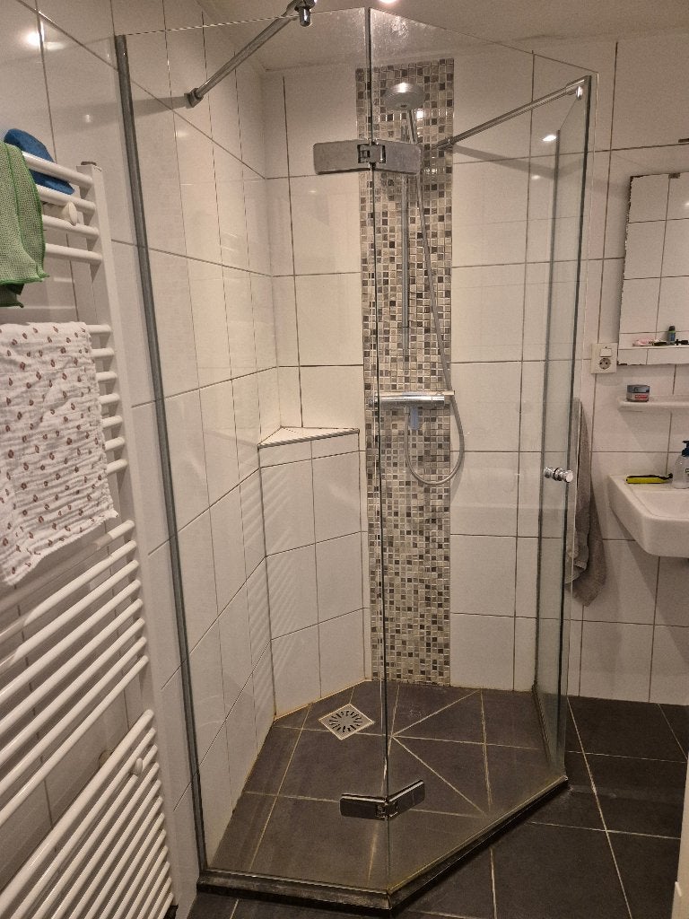 Douchewanden en -deur, Huis en Inrichting, Ophalen, Gebruikt, Met bad
