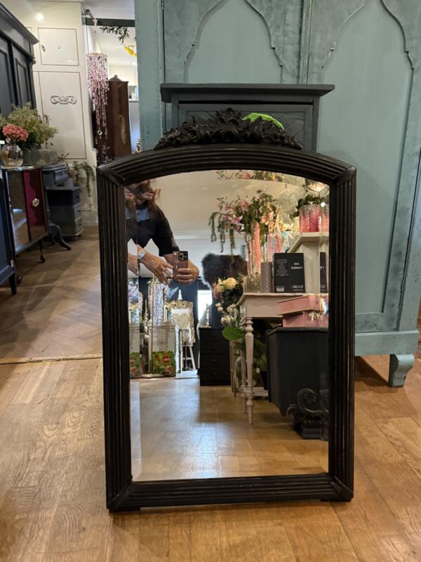 Brocante spiegel, vintage wandspiegel, halspiegel zwart VdlM, Huis en Inrichting, Ophalen, Zo goed als nieuw, Minder dan 100 cm