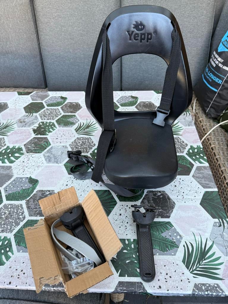 Yepp Fiets Achterzitje Junior - Compleet met Bevestig, Fietsen en Brommers, Fietsaccessoires | Fietsstoeltjes, 15 t/m 25 kg, Achterzitje