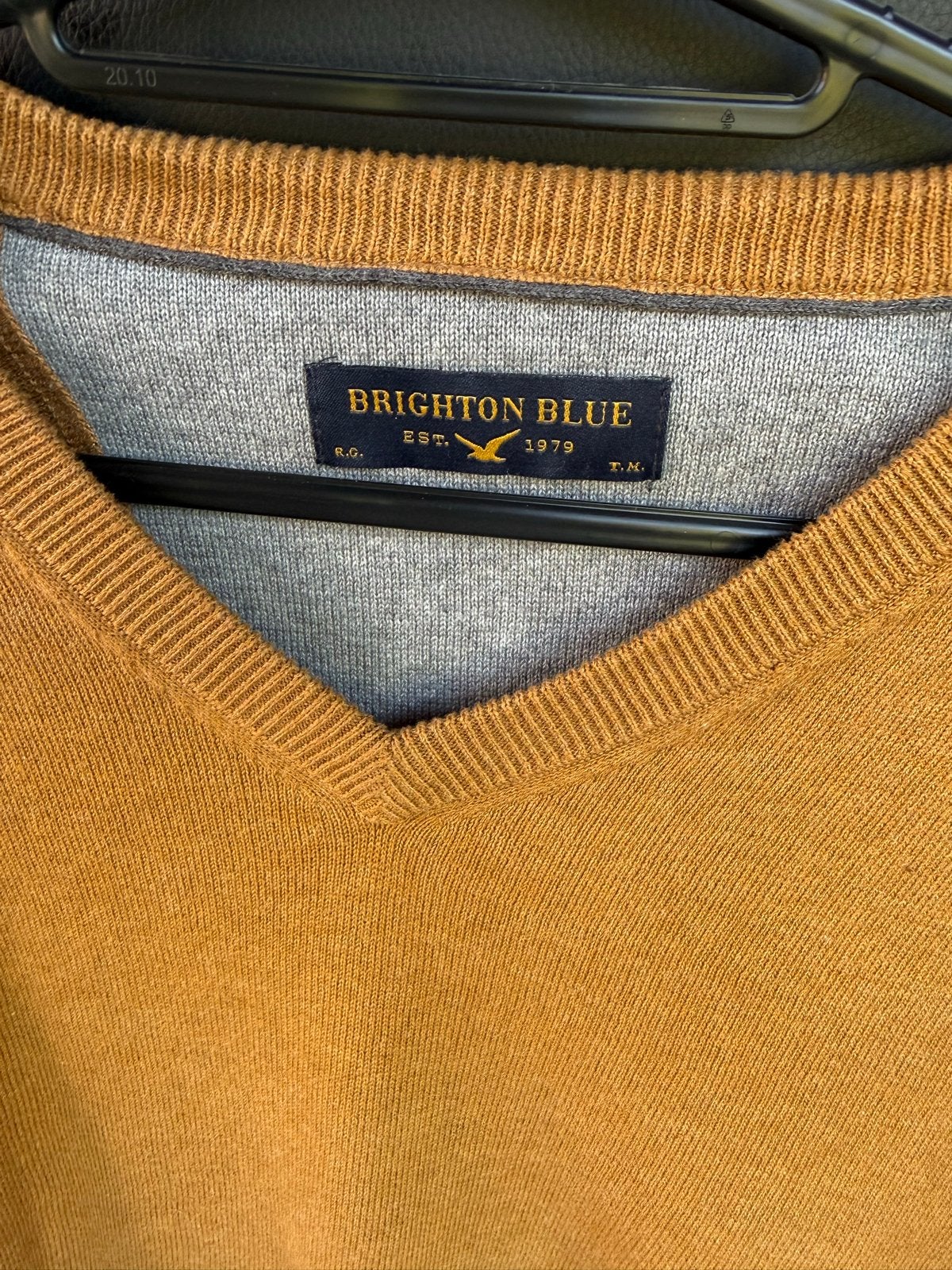 Brighton Blue V-hals trui, maat M, okergeel 100% katoen, Kleding | Heren, Ophalen of Verzenden, Zo goed als nieuw, Maat 48/50 (M)