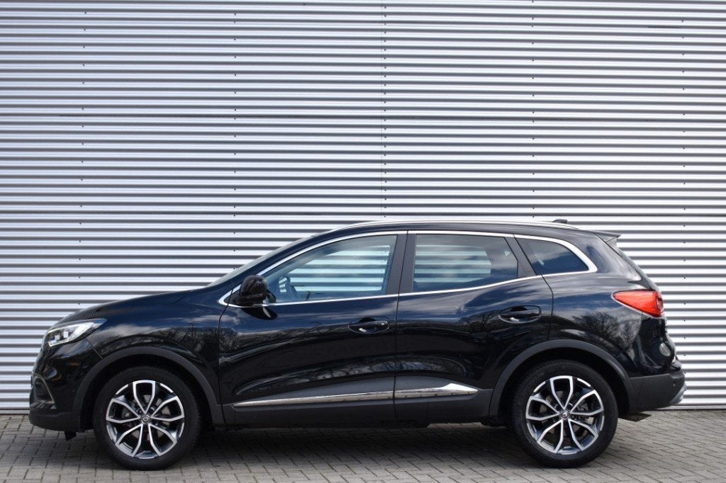 Renault KADJAR 1.3 TCE 160 AUT. INTENS / P.CAM. / SPORTSTOEL, Auto's, Kadjar, 4 cilinders, 715 kg, 1337 kg