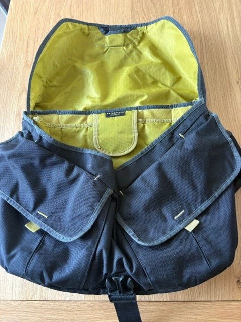 school/werktas tas, 40 cm of meer, Zo goed als nieuw, Waterdicht, 30 tot 45 cm