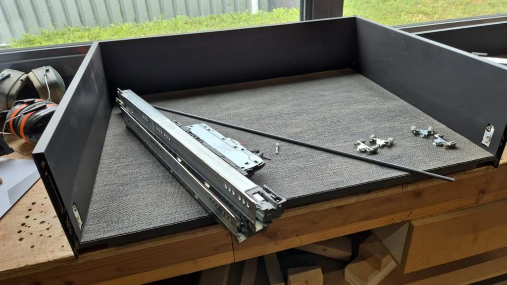 2 lades Merk Blum, Ophalen, 25 tot 50 cm, 50 tot 100 cm, Minder dan 100 cm