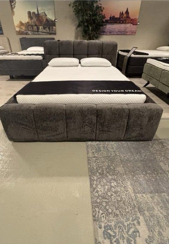 Boxspring Cool 140x200cm| Elektrische Luxe moderne boxspring, Ophalen, Nieuw, 140 cm, Twijfelaar