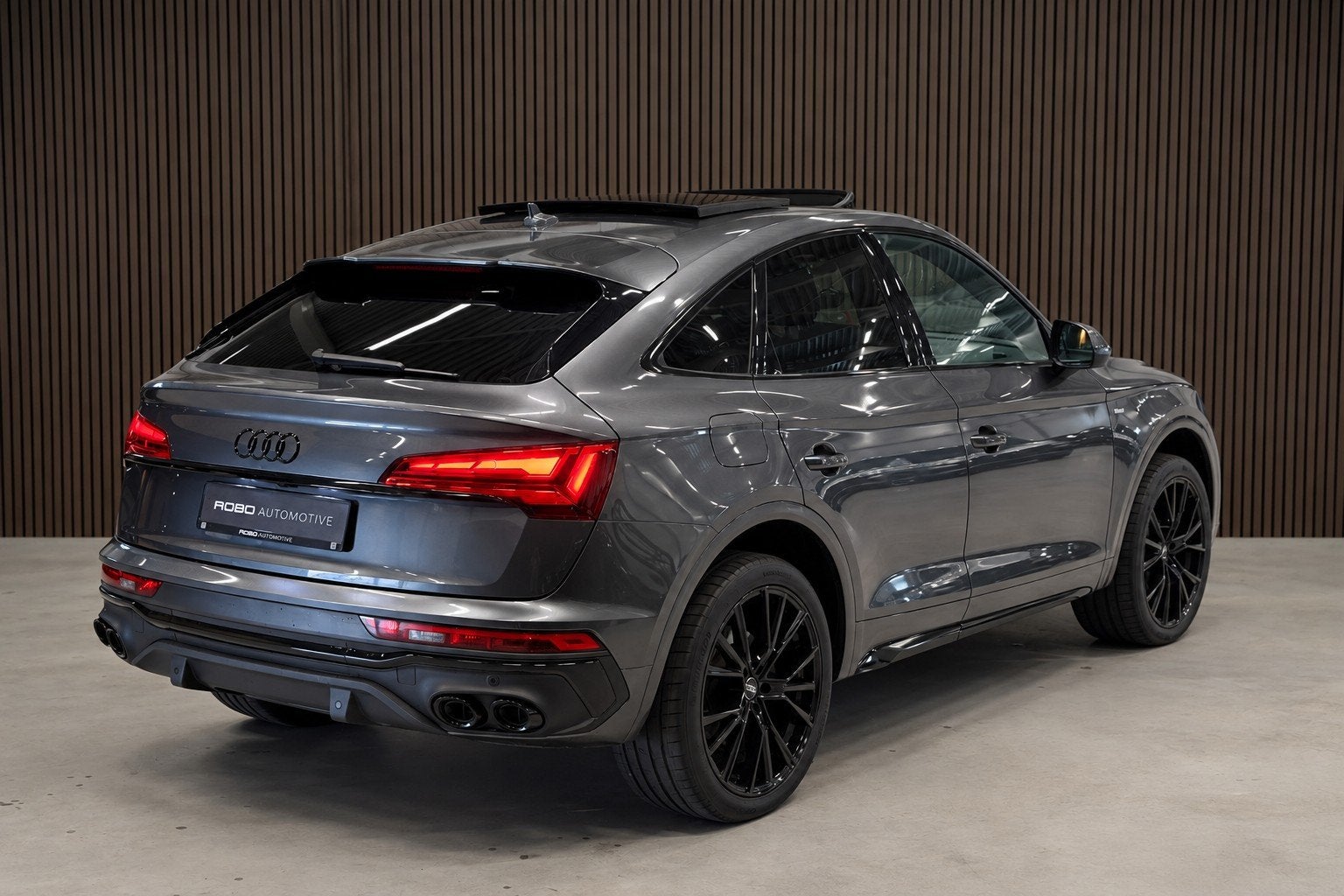 Audi Q5 Sportback 55 TFSI e S edition S-Line | Panoramadak |, Automaat, Gebruikt, 4 cilinders, Leder