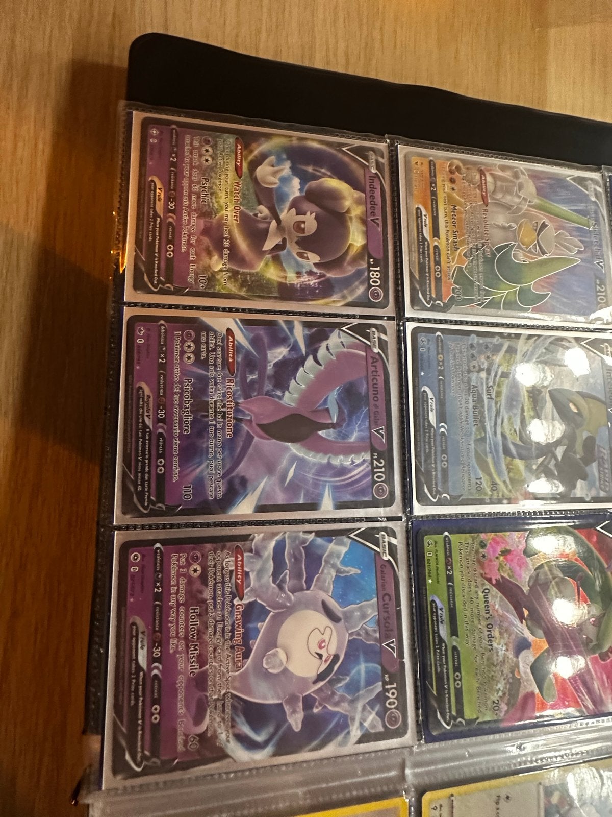 Pokémon V en VSTAR kaarten collectie, Ophalen, Zo goed als nieuw, Meerdere kaarten, Foil