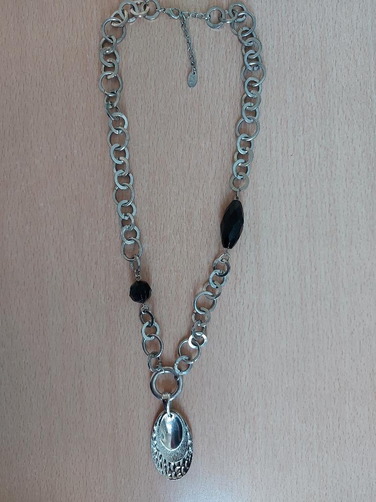 Zilver kleurige ketting met hanger, Ophalen, Overige materialen, Verstelbaar, Nieuw