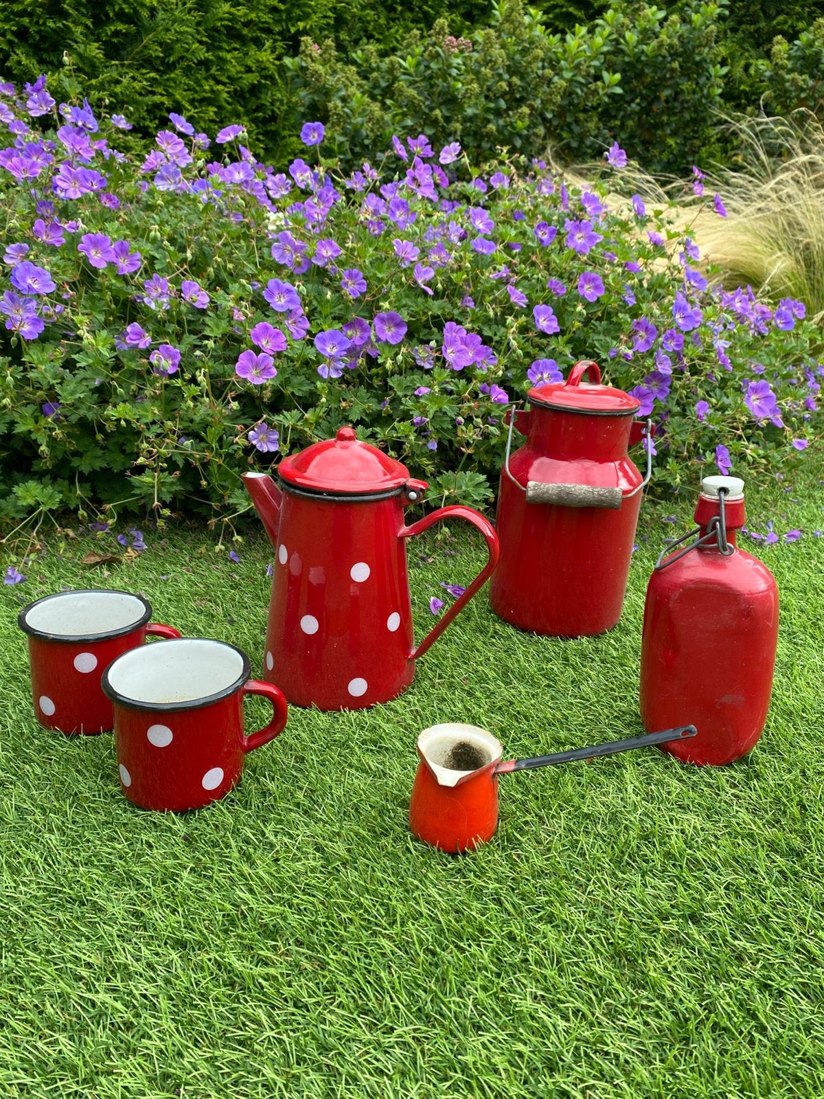 Emaille rood, Ophalen of Verzenden