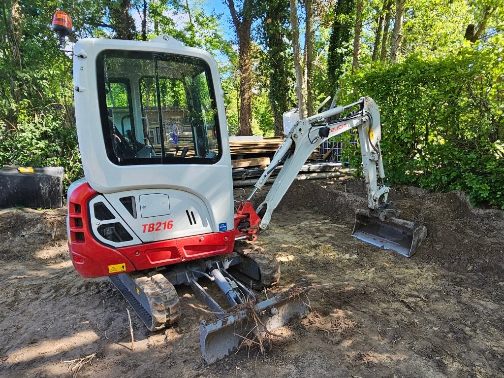 Takeuchi TB216 Minigraver (2024) – ca. 500 uur, Ophalen, Graafmachine