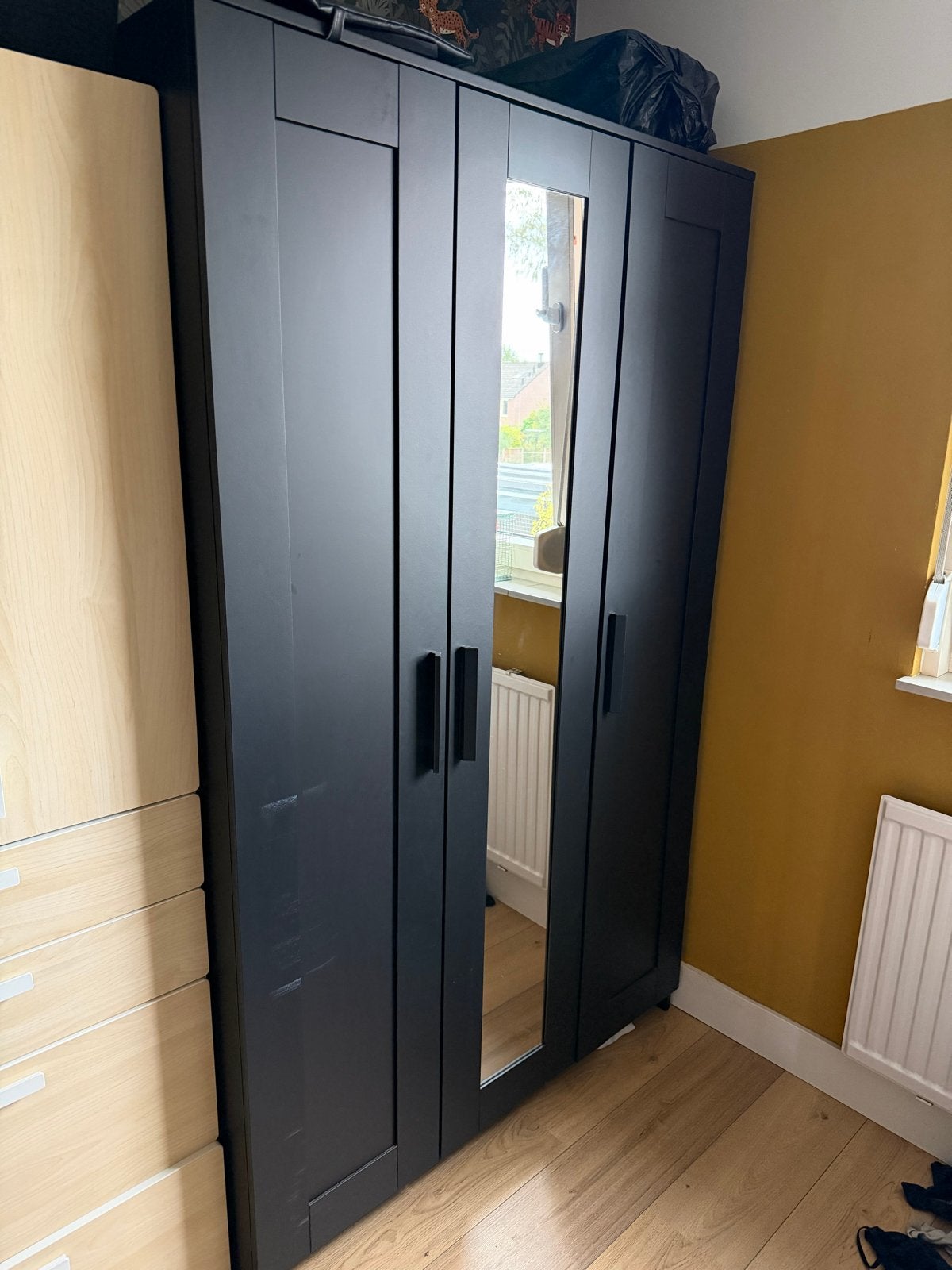 IKEA Brimnes Kledingkast Zwart met Spiegeldeur, Ophalen, Gebruikt, 100 tot 150 cm, 150 tot 200 cm