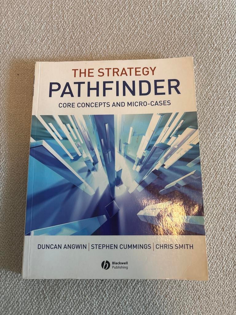 The Strategy Pathfinder: Core Concepts en Micro-Cases, Boeken, Ophalen of Verzenden, Zo goed als nieuw