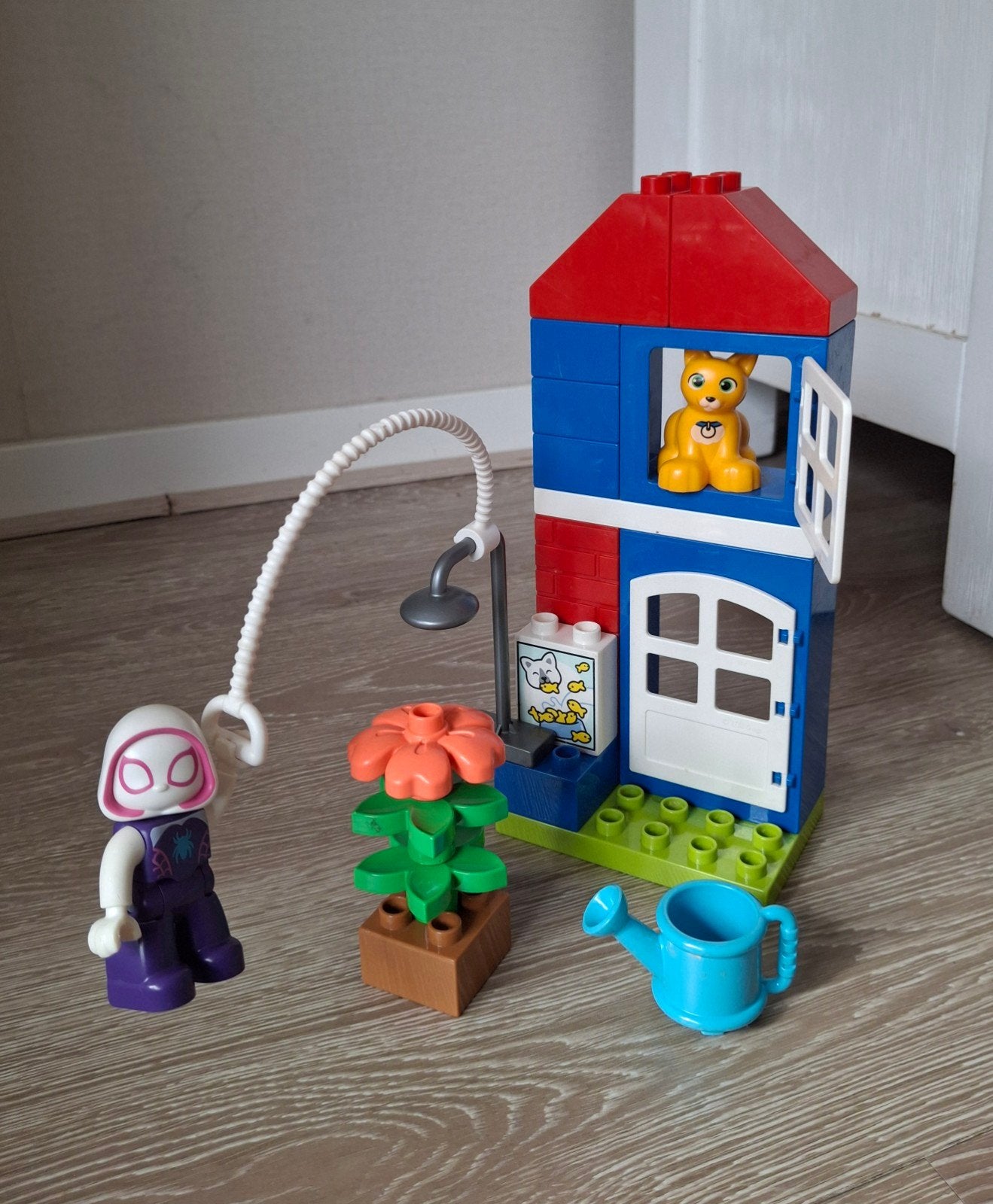 Ghost-spider en Bootsie bij huis, Ophalen of Verzenden, Zo goed als nieuw, Duplo