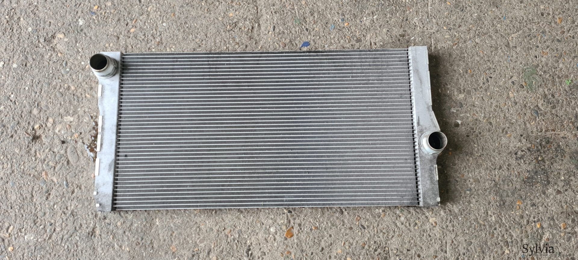 Radiateur BMW 5 serie F10 F11 Diesel 8509177, Gebruikt, -, -, Ophalen of Verzenden