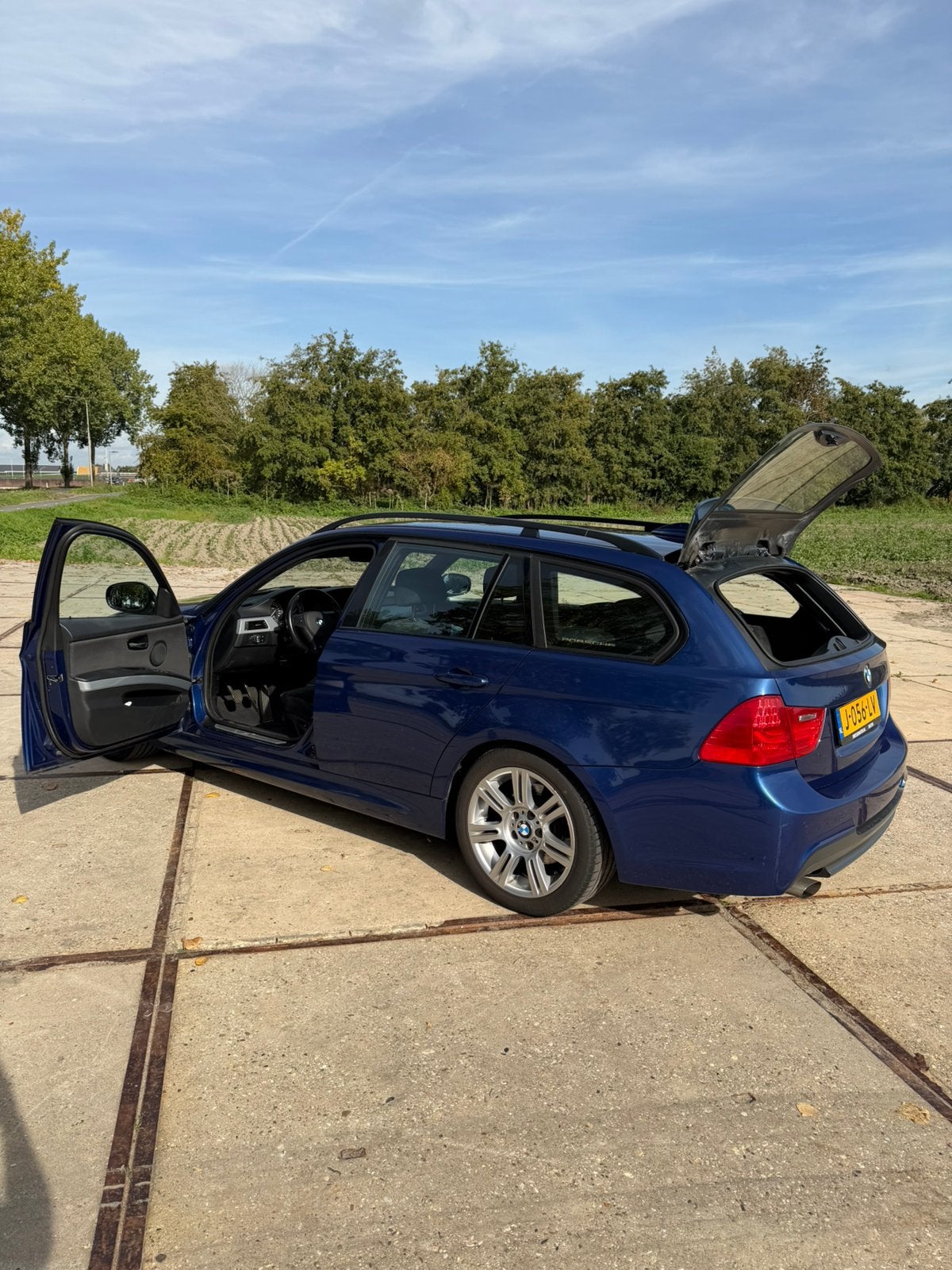 BMW 3-Serie 2.0 I 320i Touring 2010, Auto's, Achterwielaandrijving, 1995 cc, 4 cilinders, Blauw