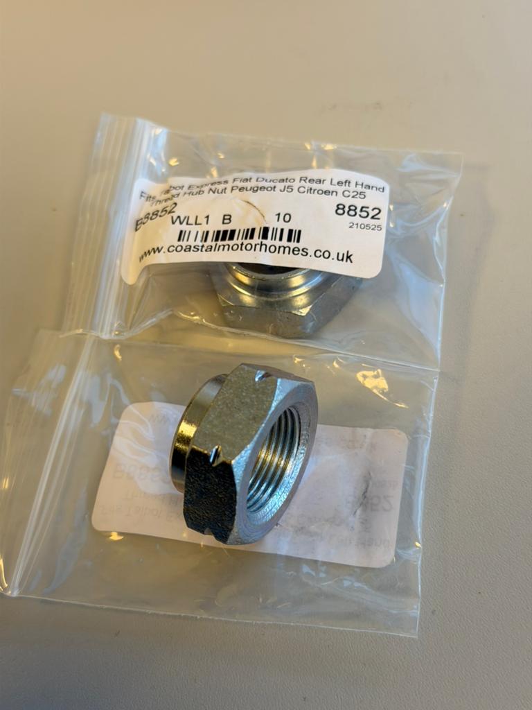 2x Achternaafmoer Fiat Ducato Talbot Express Links-draad, Ophalen of Verzenden, H, H, H