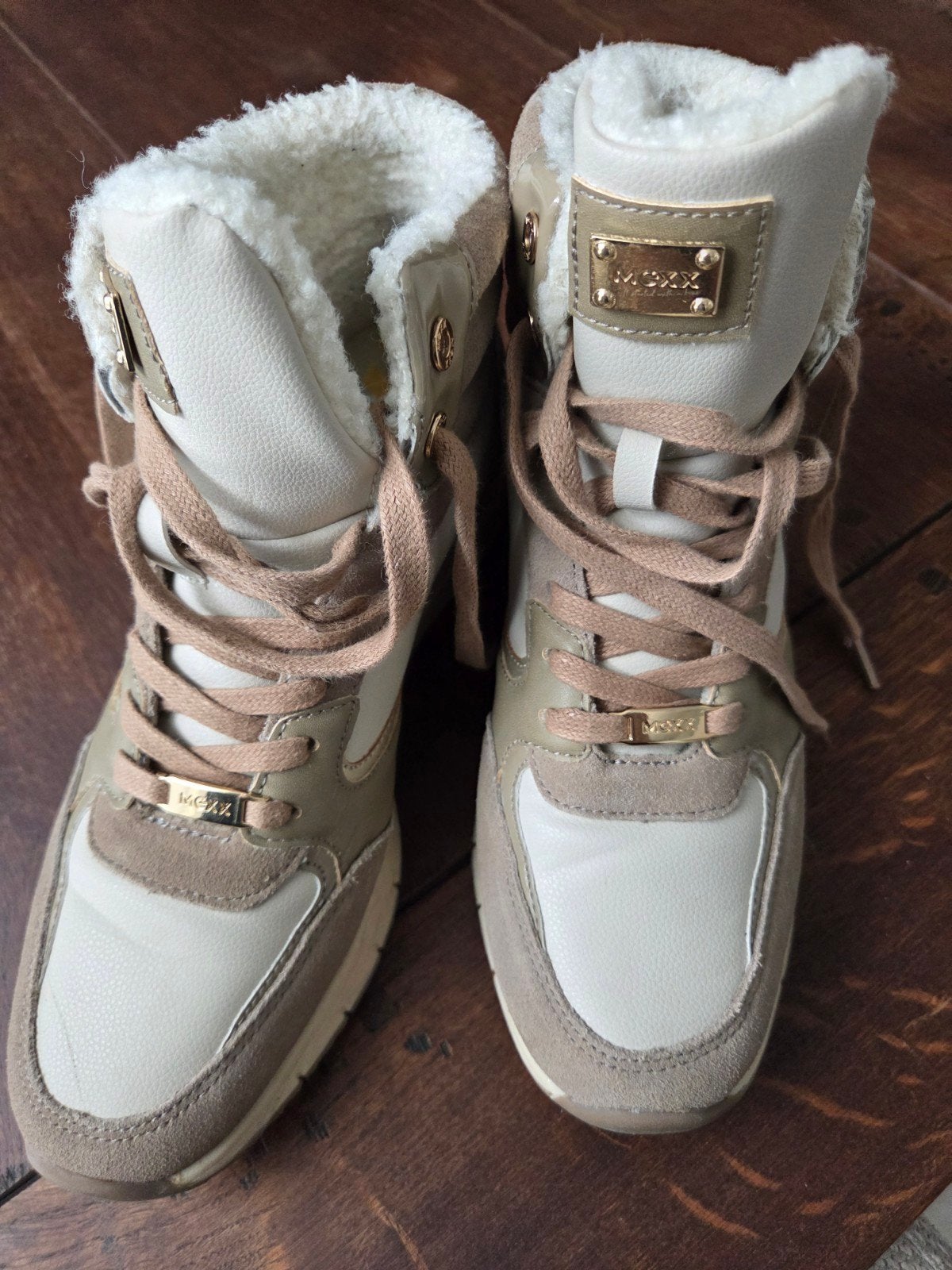 Stijlvolle Mexx wintersneakers mt 42, Kleding | Dames, Schoenen, Mexx, Beige, Ophalen of Verzenden, Sneakers of Gympen