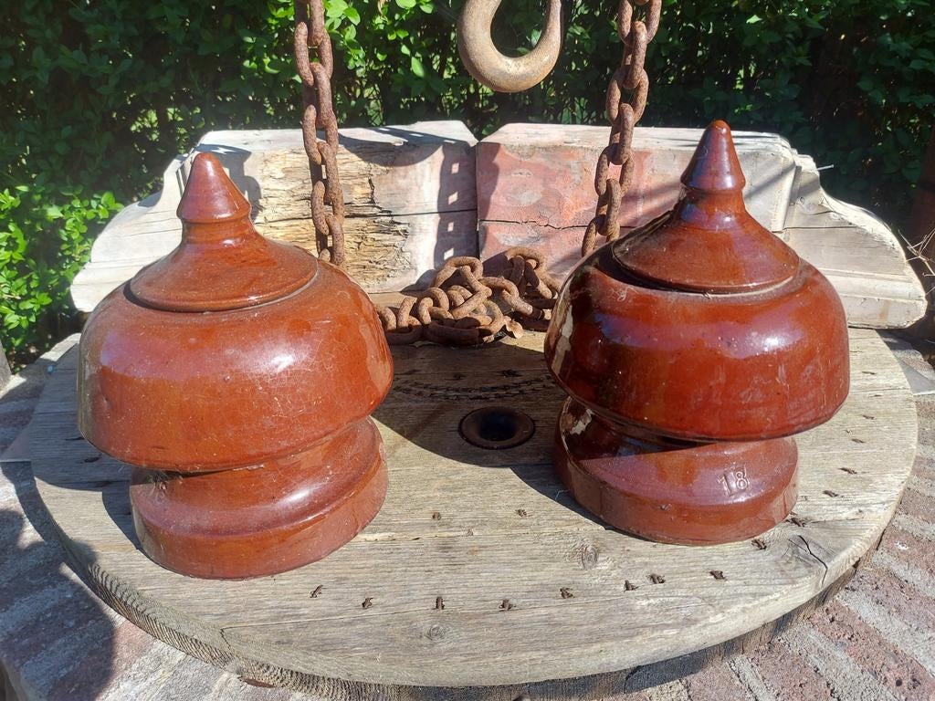 2 x oude terracotta schoorsteenkap, Ophalen