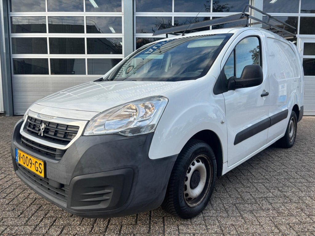 Peugeot Partner 1.6 L2XT Trekhaak/Imperial/CruiseControle, Gebruikt, Euro 6, 4 cilinders, Origineel Nederlands
