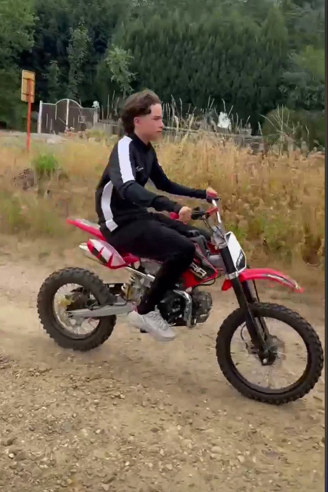 Crossmotor 125cc - Zo goed als nieuw met aankoopbewijs, Ophalen of Verzenden, Zo goed als nieuw