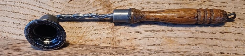 Antieke kaarsendover hout en metaal, Ophalen of Verzenden