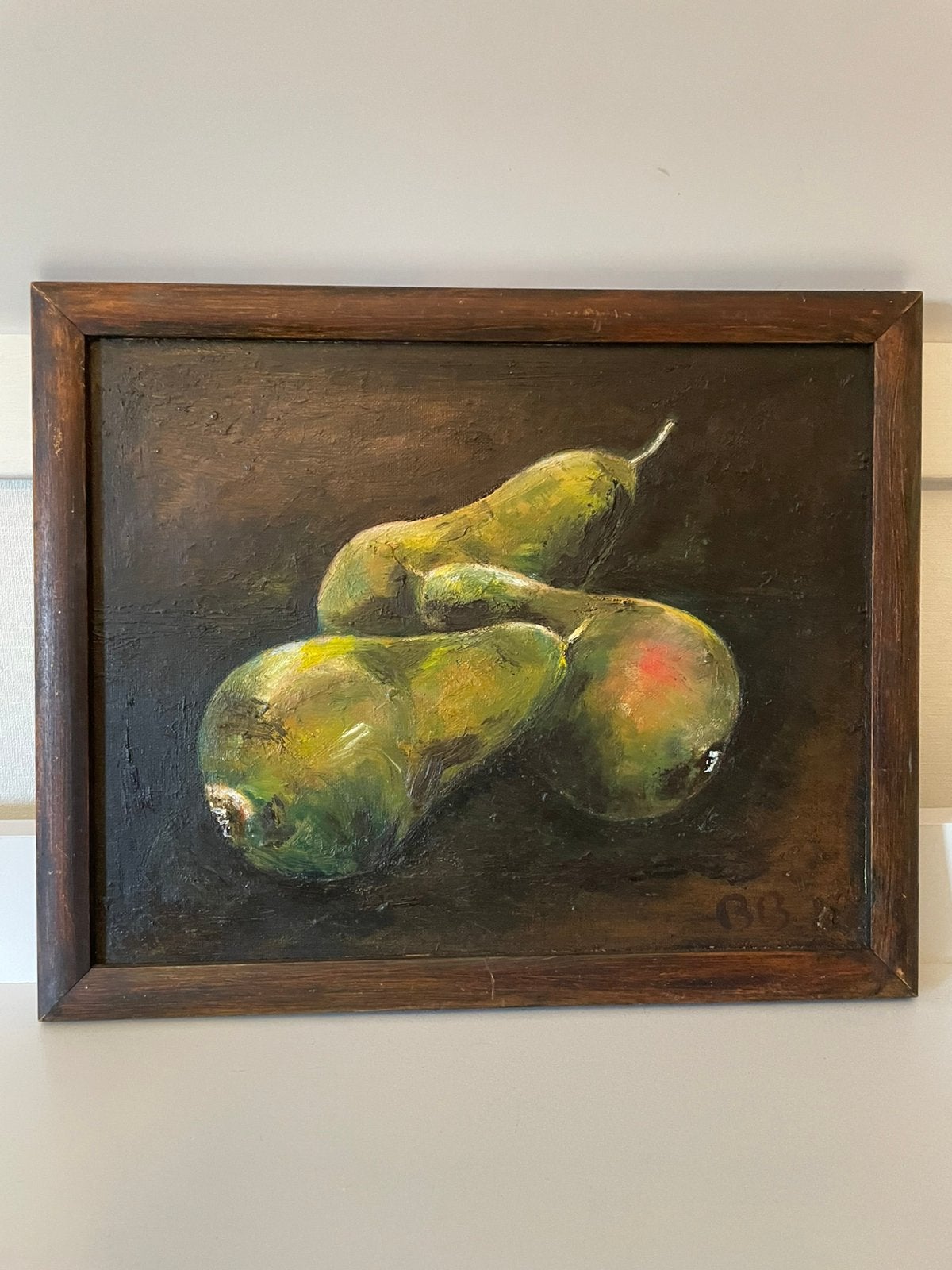 Stilleven met peren | ingelijst - monogram ‘BB’ | 1950-1999, Antiek en Kunst, Paneel, Stilleven, Ophalen of Verzenden, Gesigneerd