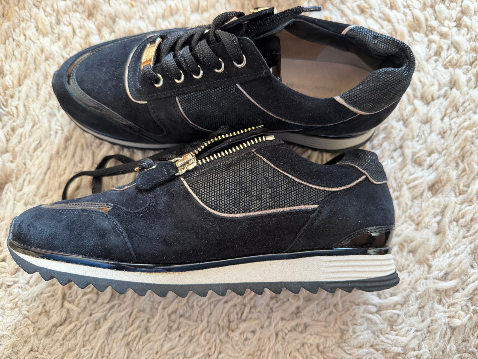 Zwarte Hassia  sneakers - Comfort fit, Kleding | Dames, Schoenen, Ophalen of Verzenden, Zo goed als nieuw, Zwart, Sneakers of Gympen