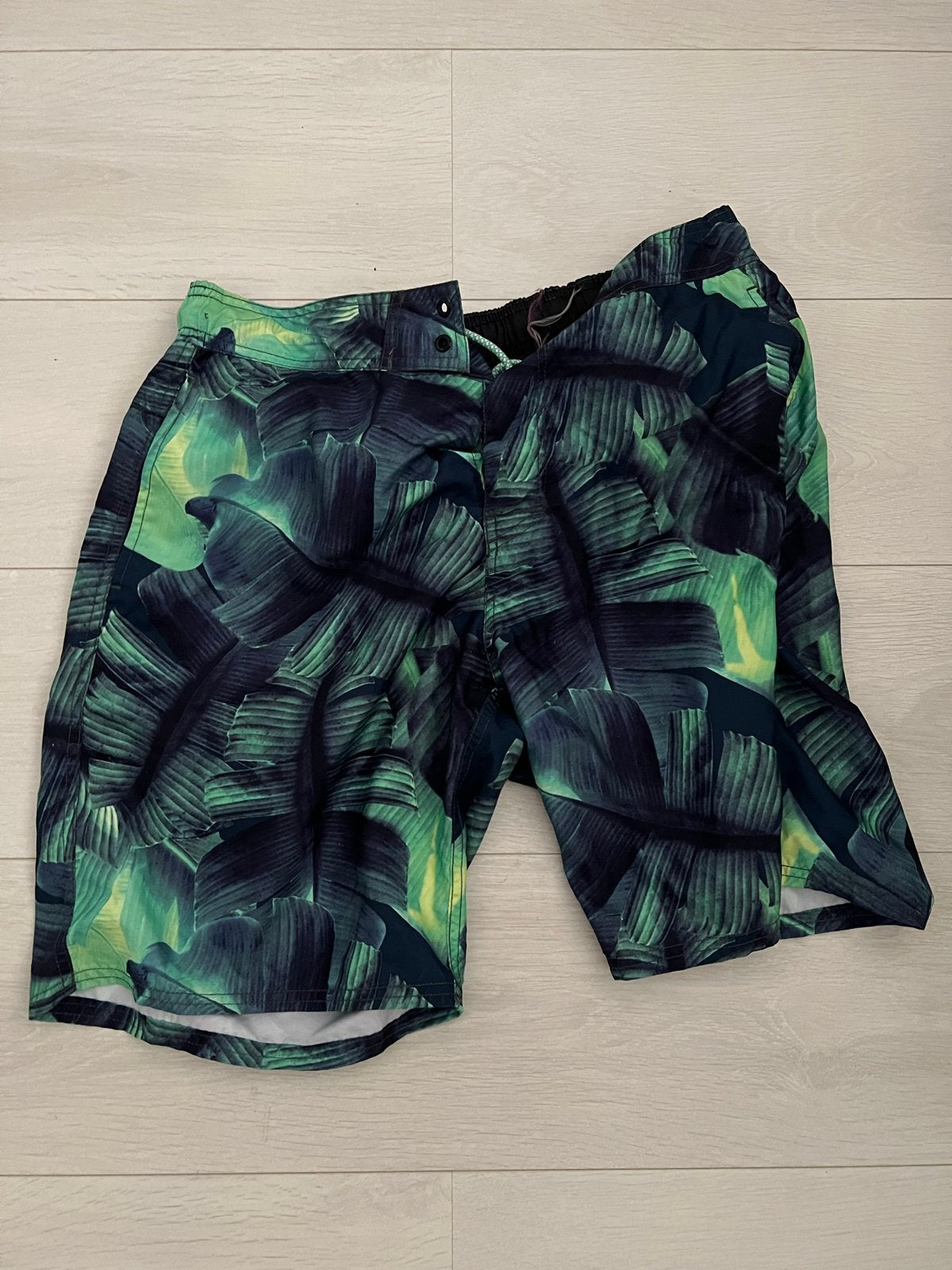 Brunotti Zwemshort XL - Groen/Blauw Bladprint, Ophalen of Verzenden, Maat 56/58 (XL), Meerkleurig, Zwemshort