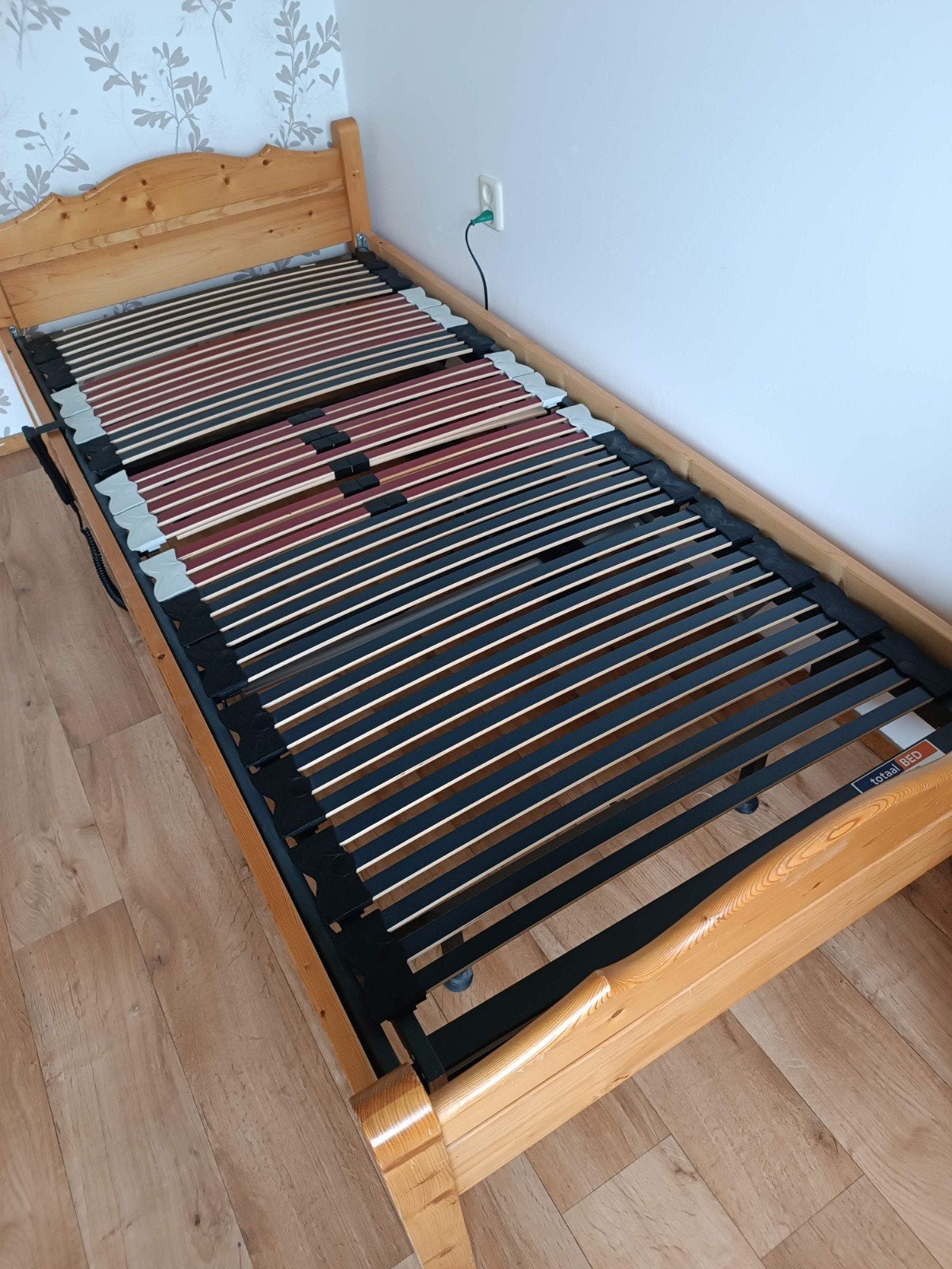 Electrische lattenbodem 90x200, Huis en Inrichting, Ophalen, 90 cm, Eenpersoons, Zo goed als nieuw