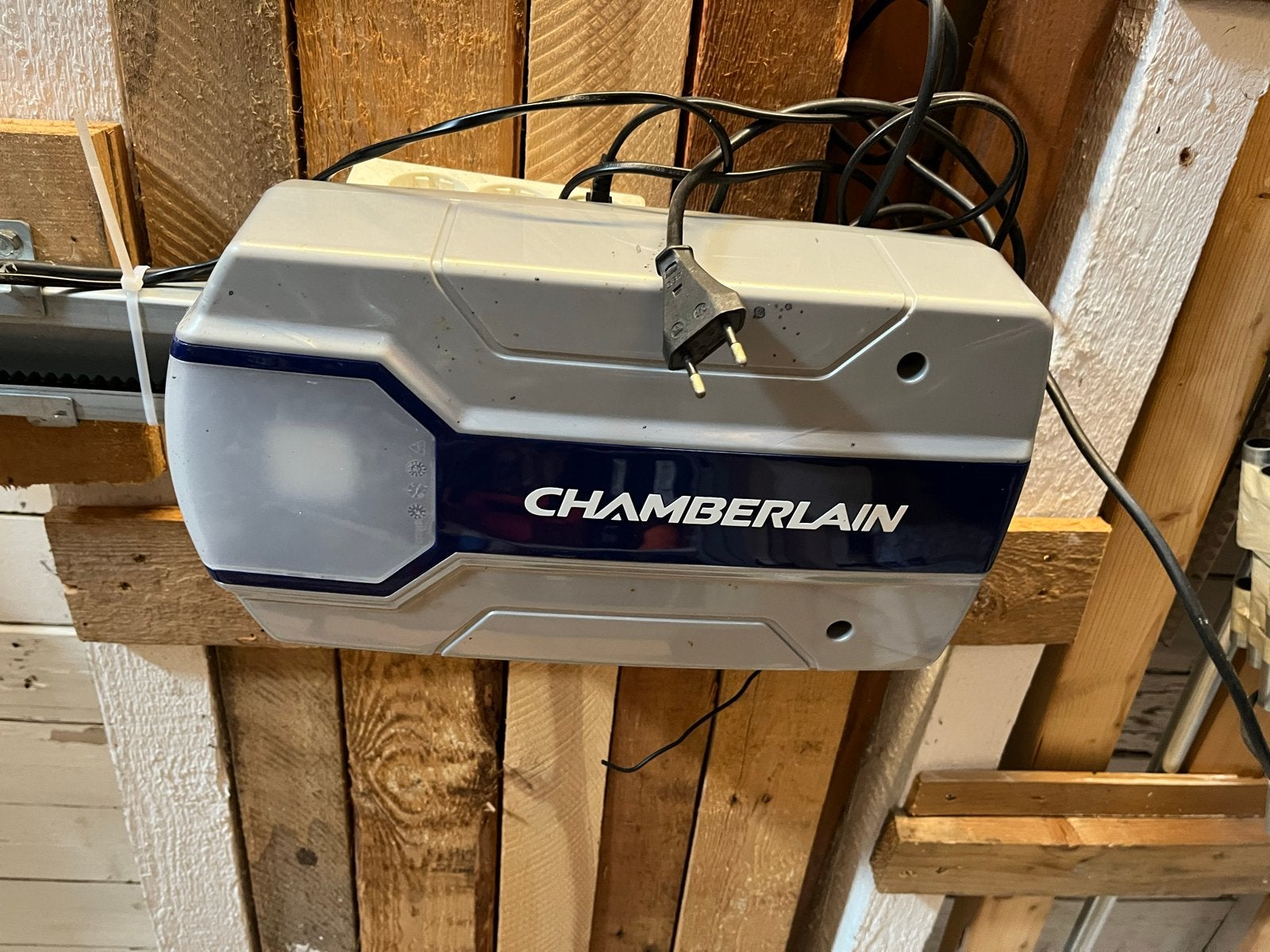 Chamberlain Garagedeuropener ML700FV, Ophalen, Gebruikt, Garagedeur