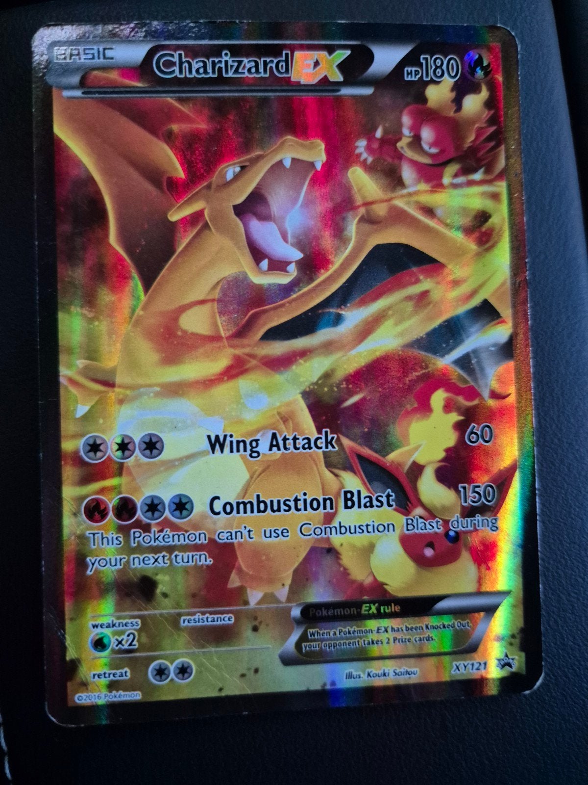 Charizard EX Pokémon kaart - XY121, Ophalen of Verzenden, Gebruikt, Losse kaart, Foil