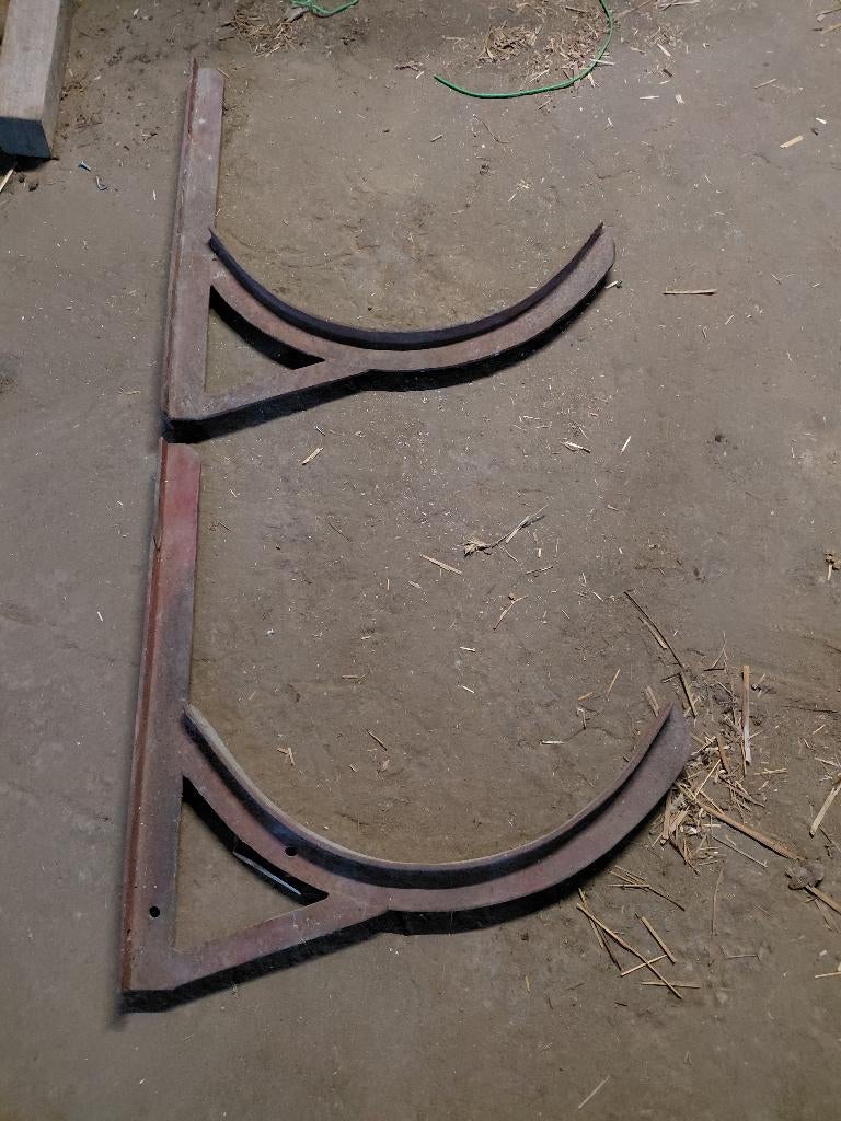 muurbeugels vat, Ophalen, Gebruikt, IJzer