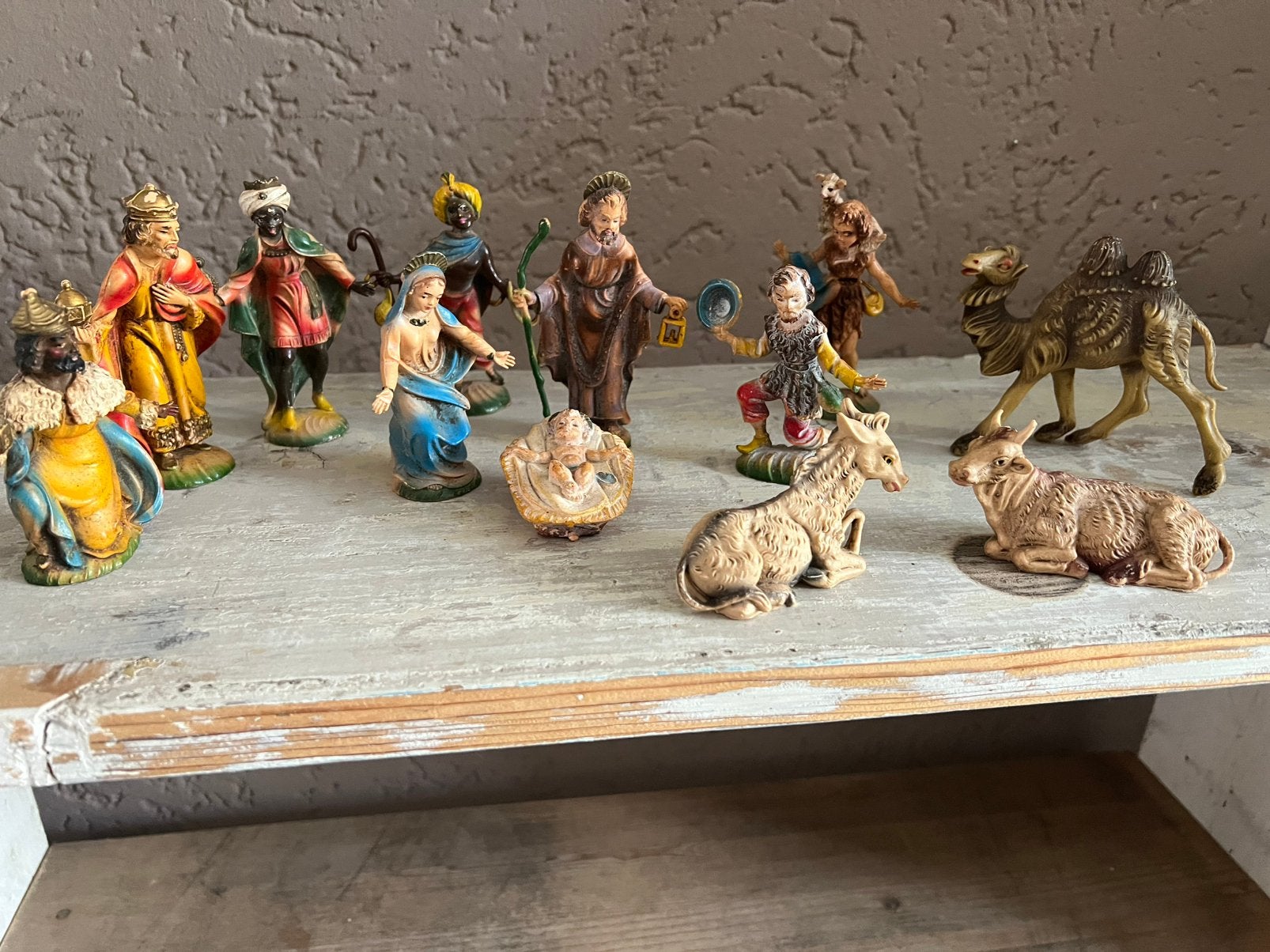 Een 12 delige kerststal figuren, Ophalen of Verzenden