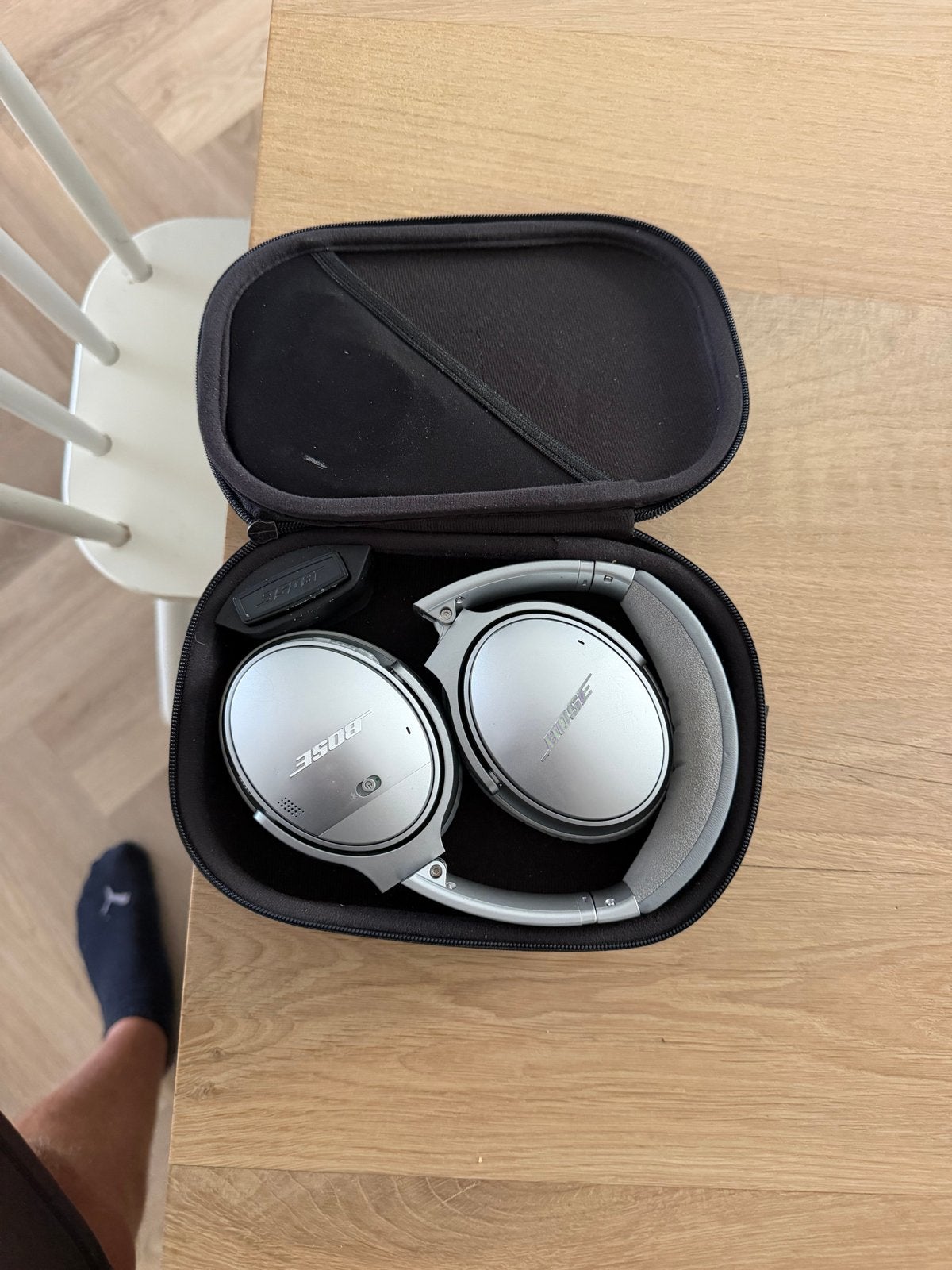 Gebruikte Bose koptelefoon - Uitstekende geluidskwaliteit, Audio, Tv en Foto, Koptelefoons, Gebruikt, Zilver, Ophalen of Verzenden