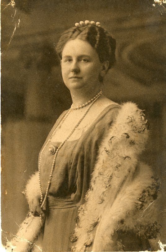 PORTRET KONINGIN WILHELMINA 1913 (DR169), Verzamelen, Koninklijk Huis en Royalty, Verzenden, Gebruikt, Nederland, Kaart, Foto of Prent