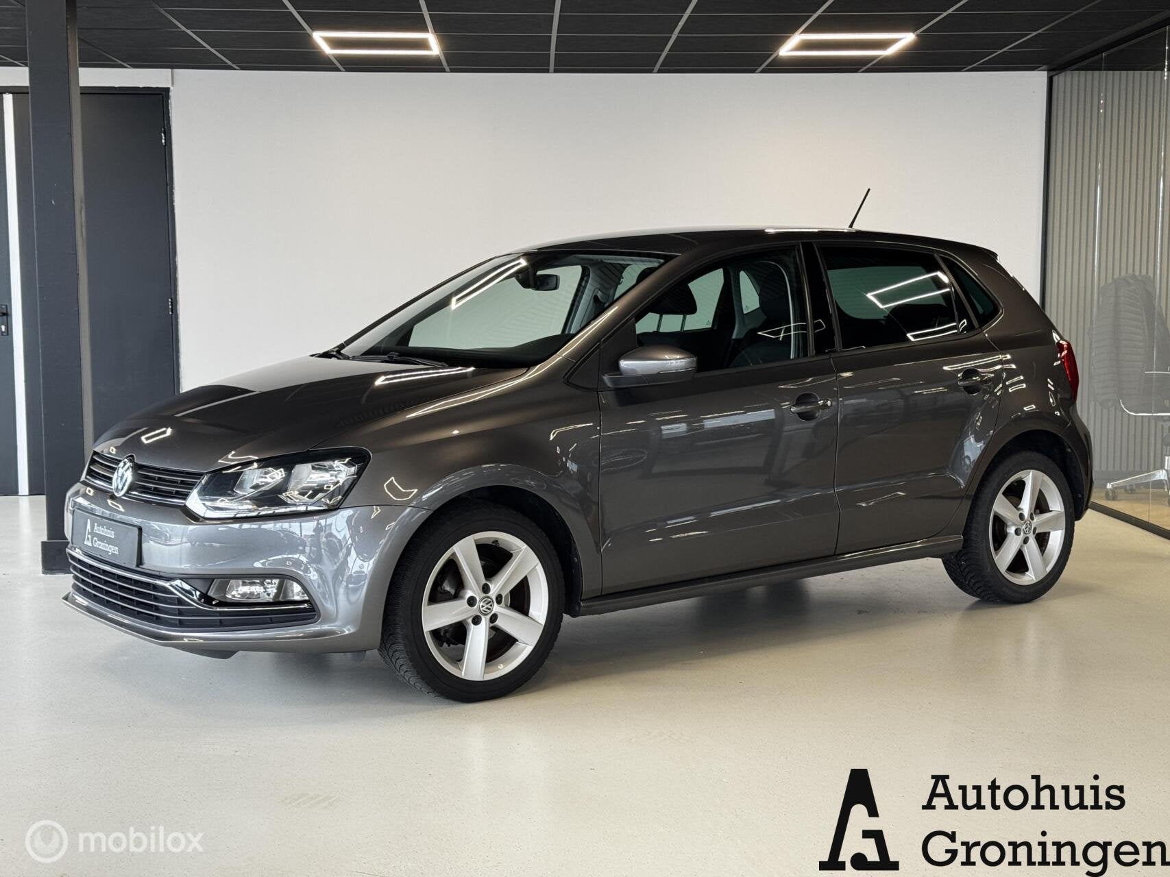 Volkswagen Polo 1.2 TSI Highline Automaat | Climate | Cruise, Stof, 4 cilinders, 1039 kg, Origineel Nederlands