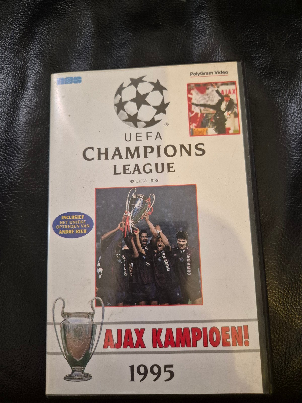 Ajax Kampioen 1995 - UEFA Champions League VHS, Gebruikt, Alle leeftijden, Overige genres, VHS