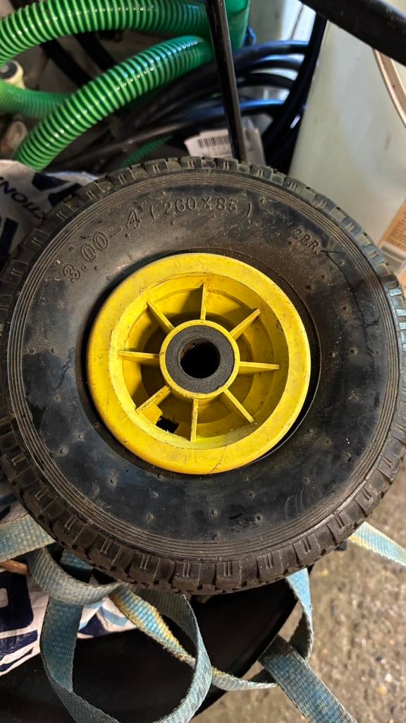 Wielen met banden, Ophalen of Verzenden