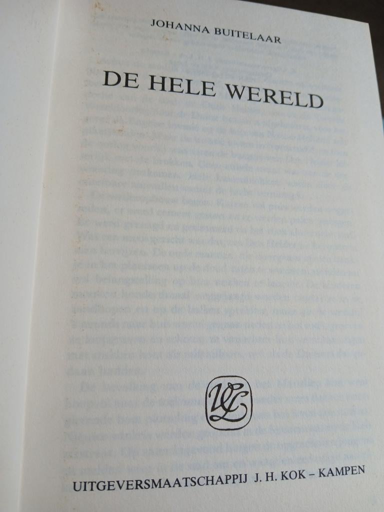 Johanna Buitelaar.  De hele wereld, Ophalen, Gelezen