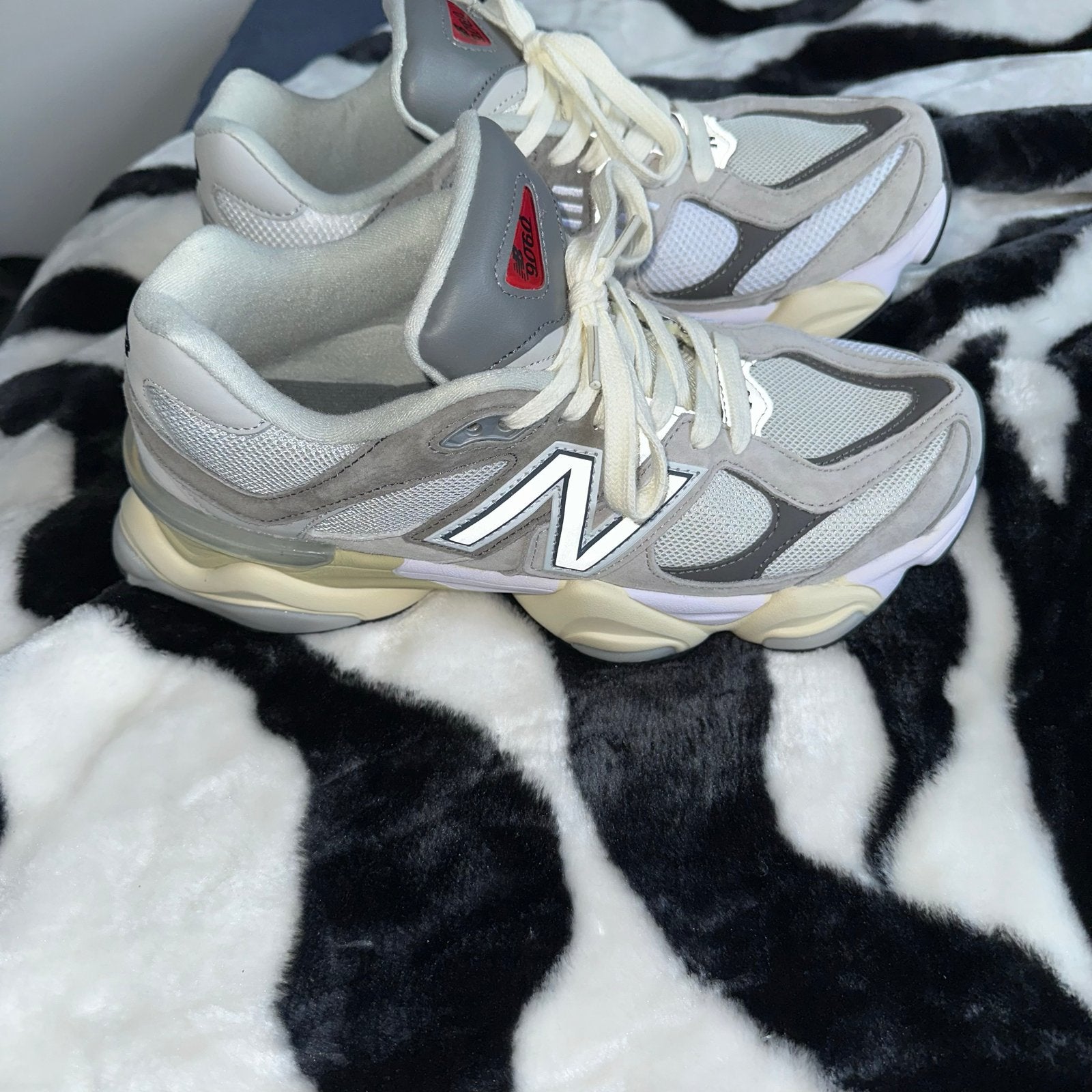 New Balance 9060 Sneakers Maat 44, Ophalen of Verzenden, Nieuw, Overige kleuren, Sneakers of Gympen