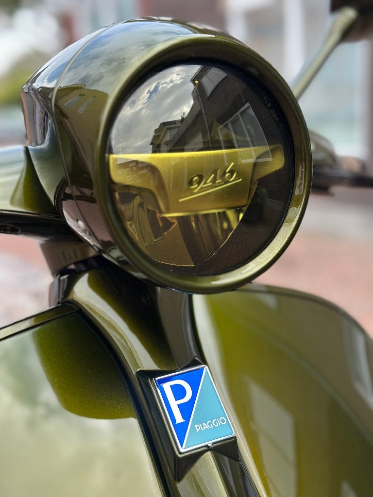 Vespa 946 125cc SPECIALPAINT Python Green 2026 Euro 5, Overige modellen, Nieuw, Benzine, 125 cc