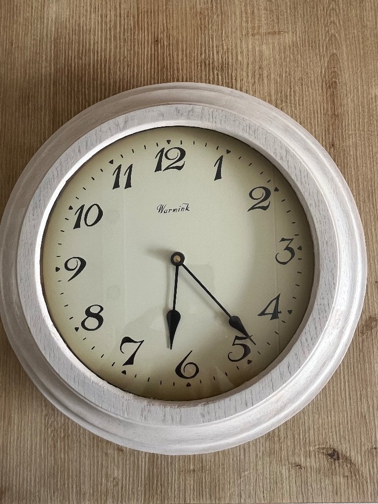 Wandklok, Huis en Inrichting, Woonaccessoires | Klokken, Ophalen of Verzenden, Gebruikt, Analoog, Wandklok