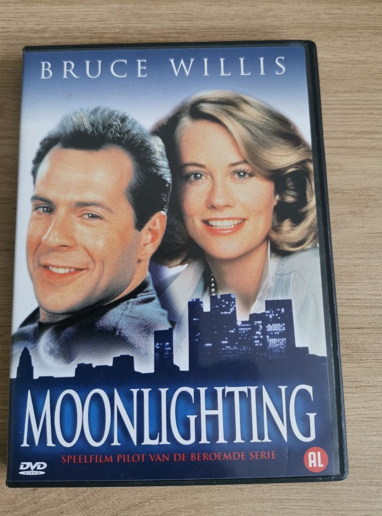 18 .. bruce willis ; moonlighting, Alle leeftijden, Ophalen of Verzenden, Zo goed als nieuw