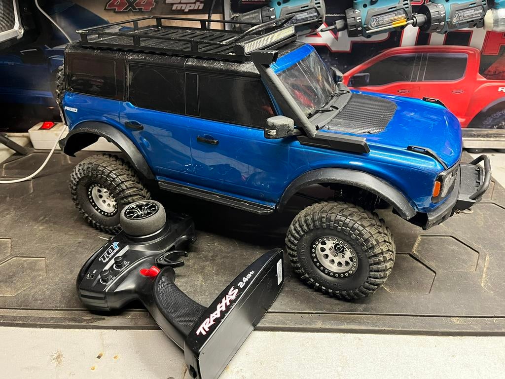 Traxxas TRX-4 Ford Bronco 2021 RC crawler auto RTR BLAUW, Hobby en Vrije tijd, Gebruikt, Auto offroad, Schaal 1:10, RTR (Ready to Run)