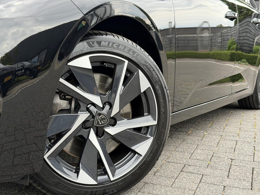 Peugeot 308 SW Allure 1.6 Plug-in Hybrid 180PK EAT8 Automaat, Auto's, Peugeot, 12 maanden, Gebruikt, 4 cilinders, Leder en Stof