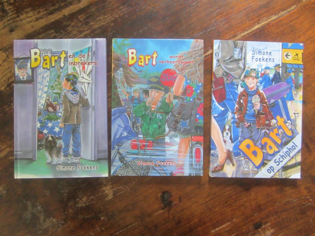 Simone Foekens Bart en de inbrekers/verkeersagent/Schiphol, Boeken, Kinderboeken | Jeugd | onder 10 jaar, Ophalen of Verzenden