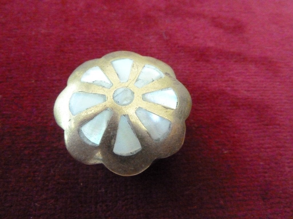 Antiek miniatuur doosje met parelmoer deksel, Ophalen of Verzenden