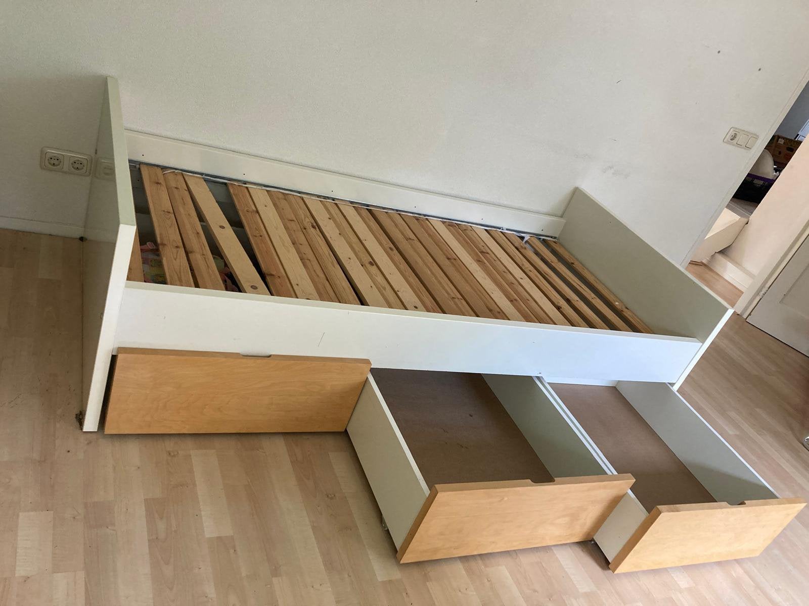 Houten bed Ikea met 3 lades, Ophalen, Gebruikt, 90 cm, Eenpersoons