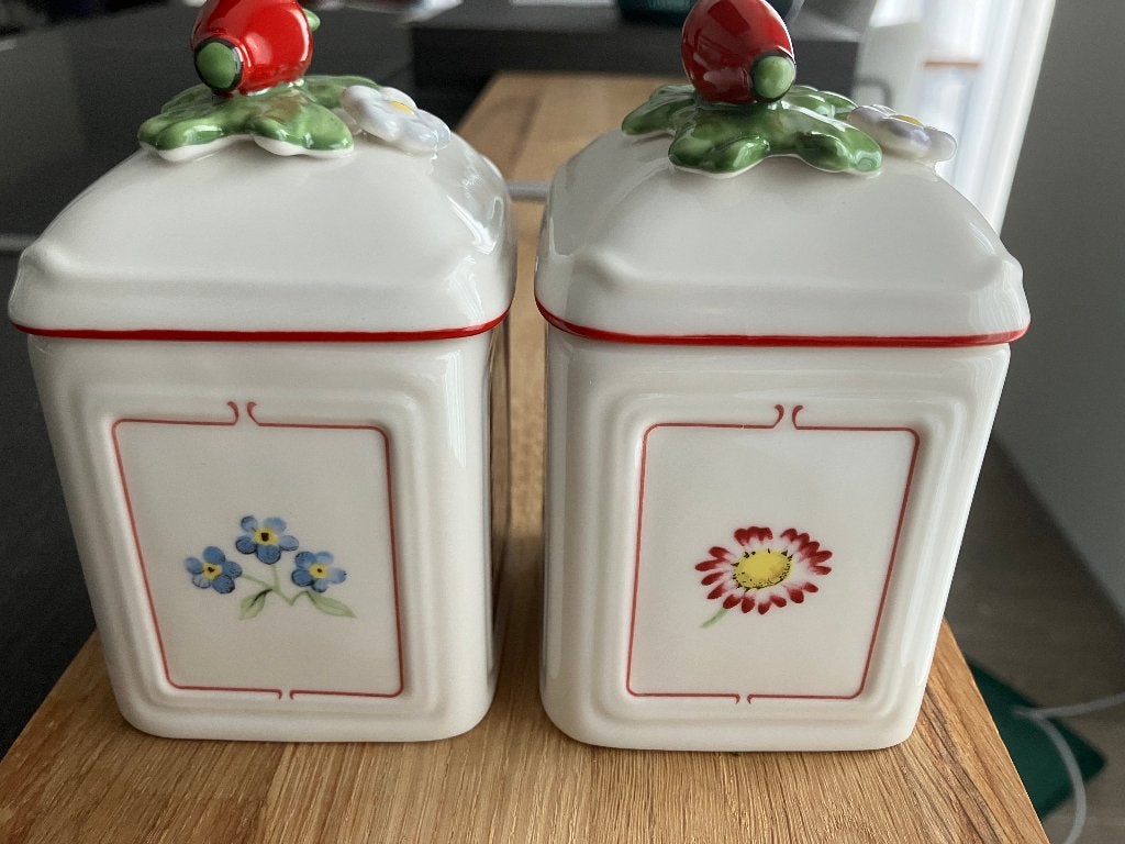 Villeroy & Boch 2 kleine Petit Fleur potjes., Ophalen, Zo goed als nieuw