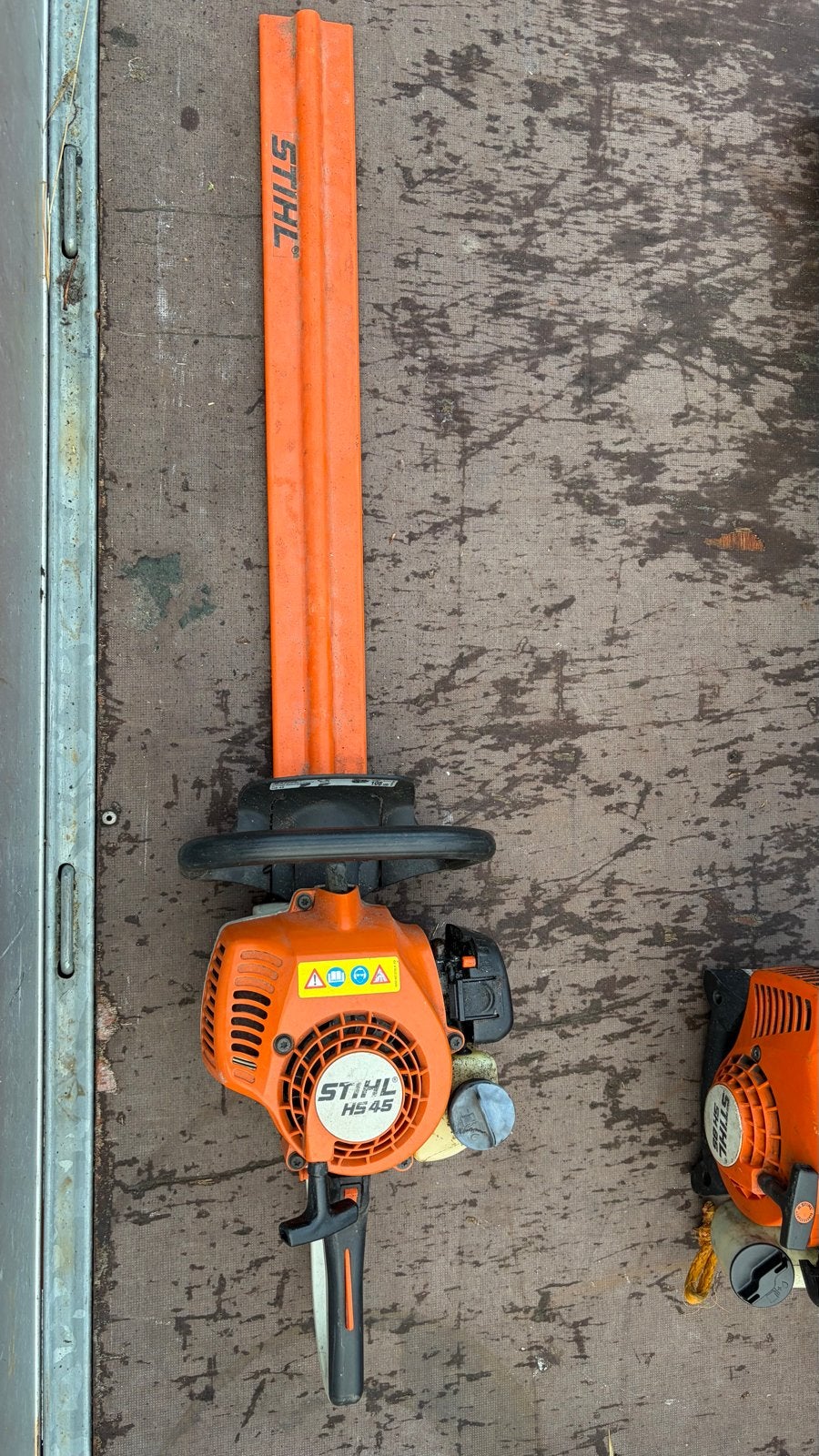 Stihl HS45 Heggenschaar - Benzine aangedreven, Ophalen, Gebruikt, Benzine