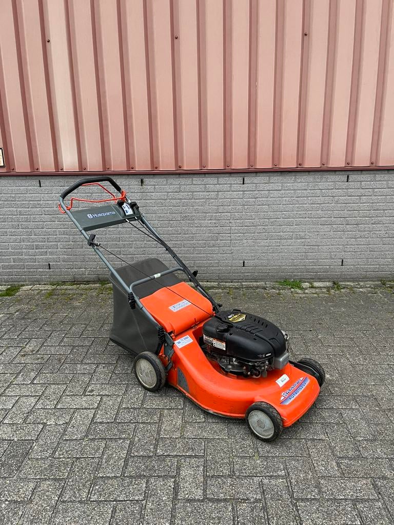 Husqvarna Royal 153  grasmaaier, Tuin en Terras, Grasmaaiers, Ophalen, Zo goed als nieuw